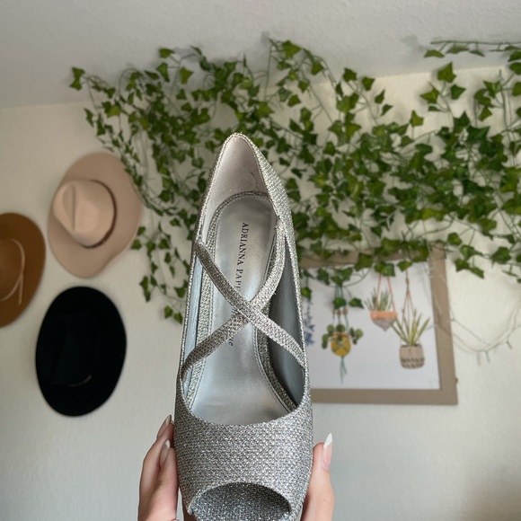 Classy Prom/Homecoming Heels - Picture 2 of 3